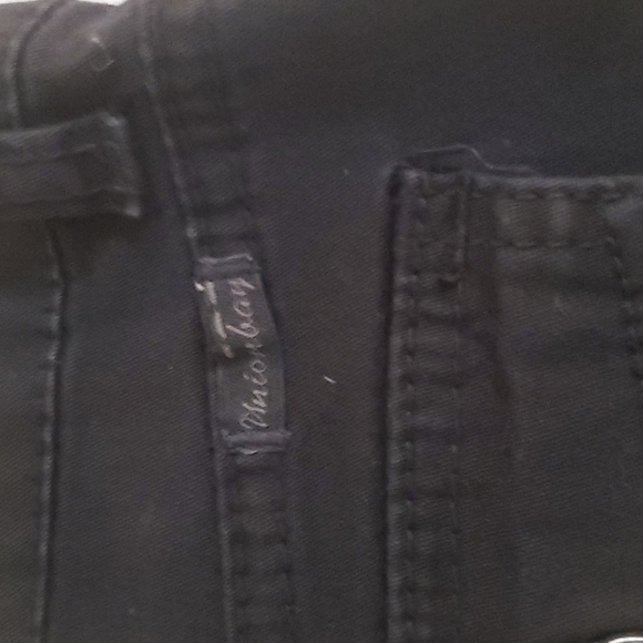 Union bay black shorts size 0 - Picture 3 of 5